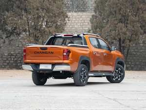 Changan Hunter 2025: <span class=keywords><strong>Pickup</strong></span> di Lusso a 4 Porte e 5 Posti, 4WD con Autonomia Estesa e Prestazioni Eccellenti - Product Image 5