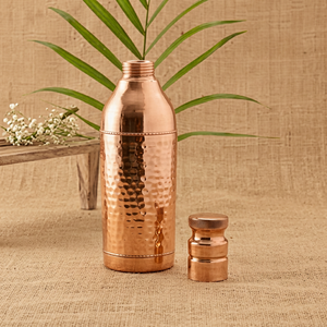 กระติกน้ำทองแดงพร้อมฝาปิด ดีไซน์เรียบง่าย พกพาสะดวกสำหรับเดินทาง - Product Image 1