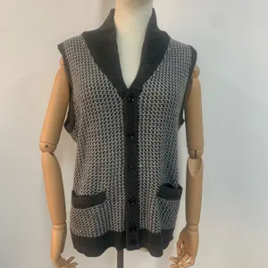 2024 new Design Women's cotton wool plaid Knitted Quality sleeveless pockets Cardigan Sweater Customized Embroidery Logo