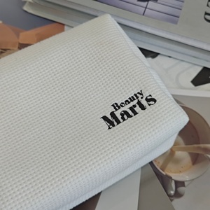 Trousse de maquillage personnalisée en coton gaufré trousse de toilette de beauté logo brodé 7 pouces - Product Image 6