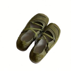 Nouvelles sandales Mary Jane sportives été 2026 pour femme, à bout carré, style rétro, avec brides croisées en tissu respirant et décolleté peu profond - Product Image 4