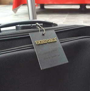 Plaque d'étiquette personnalisée en alliage de zinc pour bagages et sacs à main, vente en gros, directement de l'usine - Product Image 2
