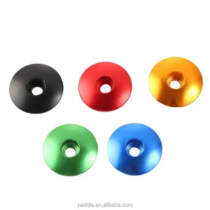 Composants de <span class=keywords><strong>casque</strong></span> <span class=keywords><strong>BOSS</strong></span> : Capuchon supérieur de potence, Cache-tube de fourche, Grade : Non, Finition : Non, Matériau : Non, Fabriqué en Chine - Product Image 1