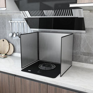 Protection de cuisinière en acier inoxydable, pare-éclaboussures pour cuisinière à gaz, résistant aux hautes températures, durable, facile à nettoyer, barrière anti-huile pour la cuisine - Product Image 1