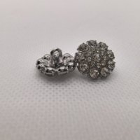 24L Kancing Berbentuk Bunga dengan Hiasan Rhinestone dari Paduan Seng untuk Kemeja dan Gaun