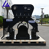 Compacteur hydraulique pour la compactation du sol et des pentes avec acier résistant à l'usure, amortisseur de vibrations en caoutchouc durable et plaque latérale