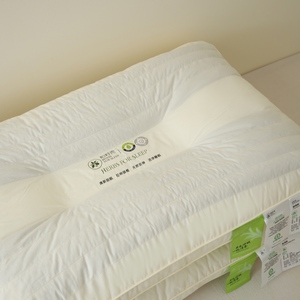 Cuscini Personalizzati con Logo - Cuscini Rilassanti per Hotel e Letti Domestici - Cuscini Morbidi e di Supporto per il Sonno - Product Image 4