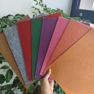 Moquette non tissée en polyester aiguilletée, enduite de film, pour sols d'exposition, événements, mariage rouge, mur à mur - Product Image 2