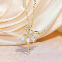 Collier Pendentif Ballerine en Cristal pour Filles, Breloque Danseuse, Bijou de Cou, Cadeau pour Compétition de Danse, Collier de Danse Ballet pour Femmes