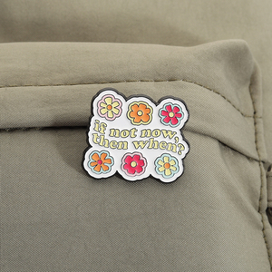 Spille Smaltate con Citazione Ispirazionale 'Have the Day You Deserve', Distintivi 'Squeeze the Day', Badge per Zaino, Gioielli Regalo - Product Image 3