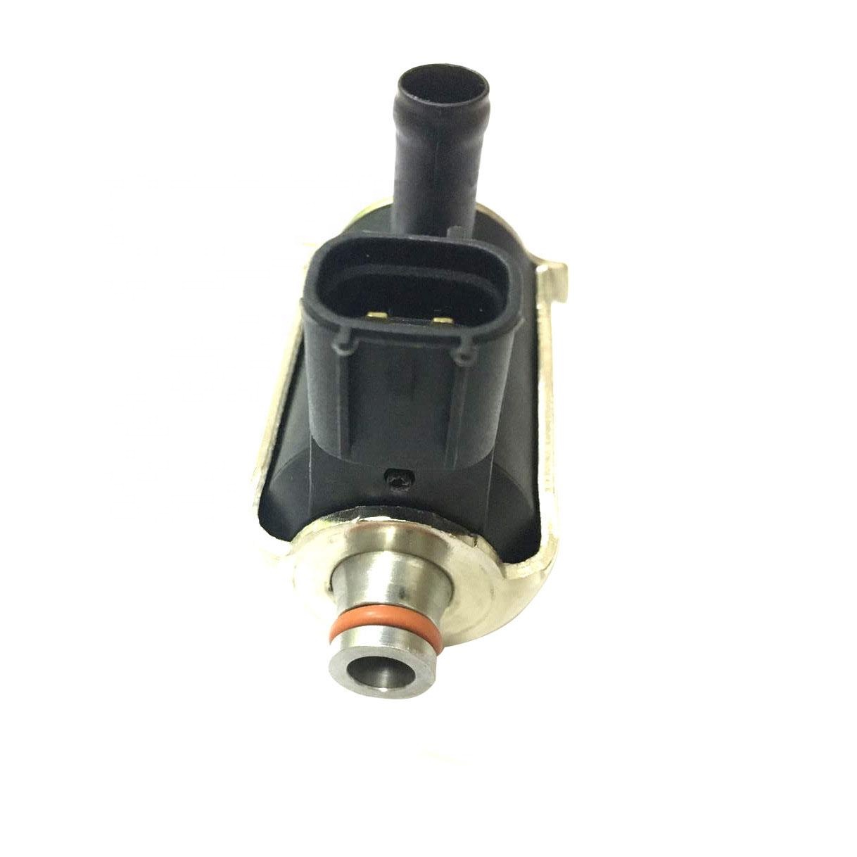15710-33GA0/33G01/33G00 Fuel Injector Fuel Injection Nozzle