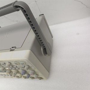 Osciloscopio de Señales Mixtas Agilent MSO6104A, Osciloscopio Digital de Almacenamiento con Ancho de Banda de 1GHz para Pruebas y Mediciones Electrónicas - Product Image 1