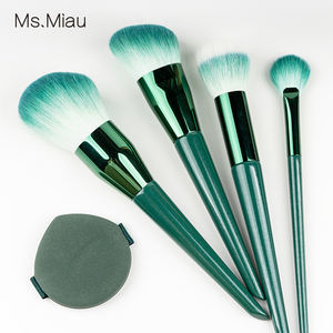 ชุดแปรงแต่งหน้า Belleza 10 ชิ้น ขนแปรงสังเคราะห์นุ่มพิเศษ ด้ามไม้สัมผัสนุ่ม สำหรับแต่งตา ทาปาก และสติปเปลอร์ - Product Image 4