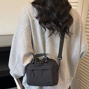 Nouveau sac bandoulière compact printemps 2026, plusieurs compartiments, grande capacité, petit sac carré léger, style rétro - Product Image 6