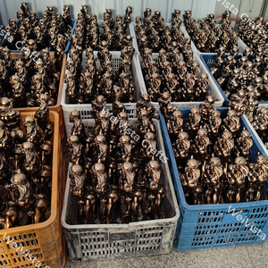 WeiVista Resin Virgin Mary Patung <span class=keywords><strong>Madonna</strong></span> dengan bayi Yesus dan merpati dekorasi agama grosir - Product Image 4