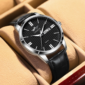 Nouvelle montre pour homme - Étanche, calendrier lumineux, montre-bracelet à quartz version coréenne - Product Image 6