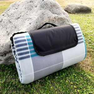 Manta <span class=keywords><strong>de</strong></span> Picnic Impermeable, Manta <span class=keywords><strong>de</strong></span> <span class=keywords><strong>Camping</strong></span> <span class=keywords><strong>de</strong></span> Forro Polar Suave y Delgada, Manta Plegable Portátil para Senderismo y Festivales - Product Image 3