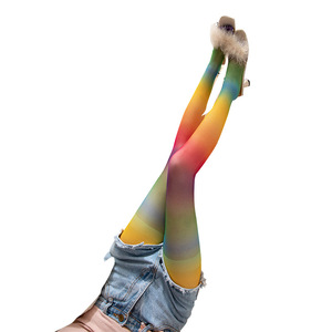 Collant arcobaleno di lusso da donna con Design <span class=keywords><strong>a</strong></span> caldo collant <span class=keywords><strong>a</strong></span> <span class=keywords><strong>righe</strong></span> sottili <span class=keywords><strong>a</strong></span> maglia <span class=keywords><strong>calze</strong></span> di colore solido con personalità per feste - Product Image 4