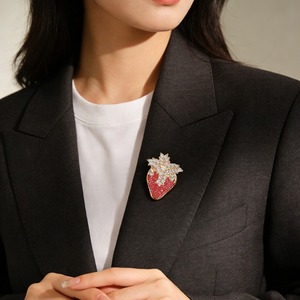 Broche <span class=keywords><strong>de</strong></span> <span class=keywords><strong>Fresa</strong></span> con Incrustaciones <span class=keywords><strong>de</strong></span> Diamantes para Mujer, Joyería <span class=keywords><strong>de</strong></span> Frutas, Broches Versátiles, Accesorios <span class=keywords><strong>de</strong></span> Ropa - Product Image 3
