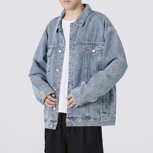 Chaqueta vaquera bordada estilo motocicleta para hombre, Colección Otoño Invierno de talla grande con decoración de botones frontales - Product Image 1