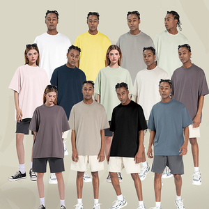T-shirt Bianche in Puro Cotone 100% Personalizzate all'Ingrosso, T-shirt Oversize da Uomo, T-shirt Resistenti 230GSM con Stampa DTG Streetwear - Product Image 1