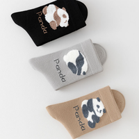 Chaussettes brodées avec logo personnalisé OEM Vente en gros Nouveauté colorée Chaussettes unisexes drôles et mignonnes
