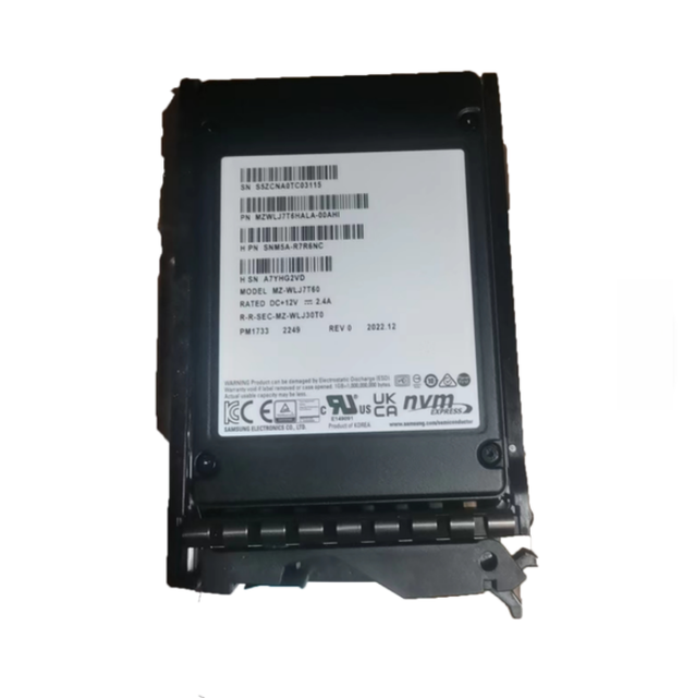 Original NVMe SSD 3.84TB PCIe 4.0 High-speed Drive Body PM1733 Model 5563630-A with Full Height Heat Dissipation Bracket