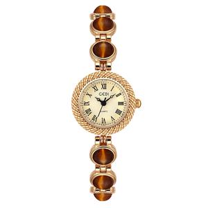 Reloj de Pulsera de Oro Vintage Hecho a Mano, Accesorio de Moda Retro Personalizado para Mujer, Reloj de Pulsera con Botones y Cuentas Únicos - Product Image 6