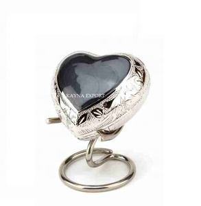 Brass <b>Heart</b> Urn Glossy Finished for cremation at affordable price most selling premium quality <b>heart</b> urn for bulk order - Product Image 2
