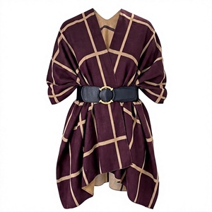 Poncho châle cape pour femme bordeaux à imprimé géométrique avec ceinture, idéal pour les voyages décontractés automne-hiver et le quotidien - Product Image 5
