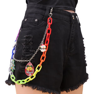 Cadena de cintura con temática navideña para mujer, cadena de plástico para pantalones estilo hip hop con colgante de muñeco de nieve y árbol de Navidad. - Product Image 2
