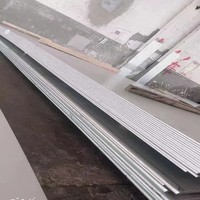 Tôles en acier inoxydable HL Hairline série 300 (304, 316) – Finition décorative linéaire longue, pliage, soudage, découpe sur mesure