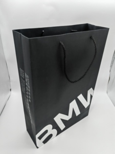 Sang trọng sáng bóng bạc Holographic thân thiện với môi kraft giấy tùy chỉnh lá logo in Ribbon Boutique mua sắm bao bì bán lẻ - Product Image 2