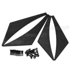 4 pièces de garnitures de carrosserie universelles en fibre de carbone pour pare-chocs avant, diffuseur, ailerons, canards et lèvre de pare-chocs - Product Image 6