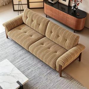 Sofá de Tela Acolchado de Estilo Moderno de Mediados de Siglo, Tres Plazas, Patas de Madera, Brazos Enrollados, Estilo Chesterfield, para Sala de Estar - Product Image 3
