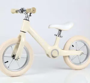 Bicicletta bilancia per bambini in lega di magnesio senza sella ispessita a pedale con altezze regolabili