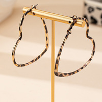 Nouvelle Arrivée Boucles d'oreilles créoles en alliage ajourées motif cœur et imprimé léopard, Bijou fantaisie pour femme