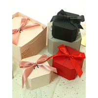 Boîte cadeau carrée pour la Saint-Valentin avec double porte en papier kraft rose, emballage pour dragées de mariage, bonbons, chocolats, cosmétiques et soins de la peau