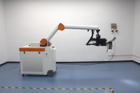 9. Soudeuse laser à fibre pulsée à bras articulé QCW 2000W à faible apport thermique, automatique, nouvelle, pour la réparation des bords de moules délicats