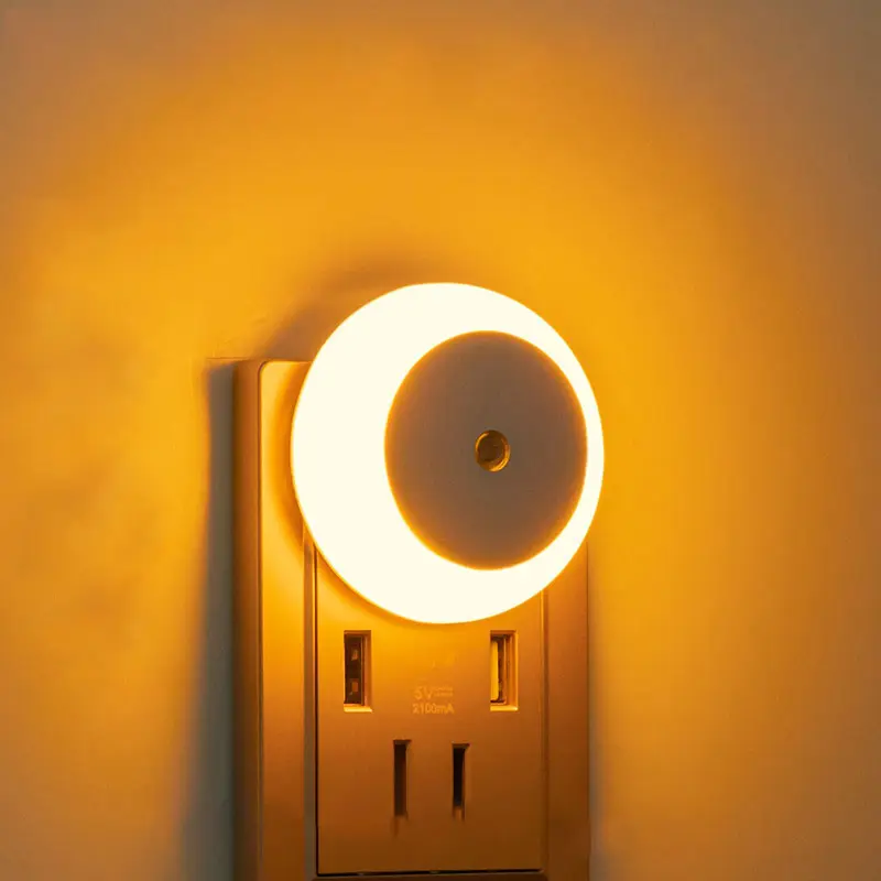 Ucuz fiyat basit tasarım sensörü LED gece lambası Mini hareket algılama gece bebek bakımı Plug-in ışık