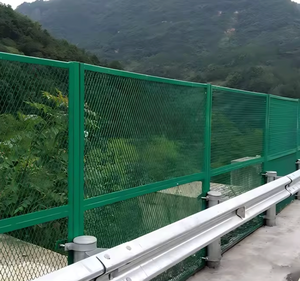 Mesh 50 50mm/60 60mm Wire Diameter 3.5-4.0mm 3D PVC Coated Stainless Steel Hook and Loop Protective <strong>Net</strong> <strong>Fence</strong> - Product Image 1