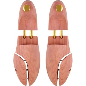 Nuevas hormas de zapatos de cedro personalizadas para hombre, auditadas de fábrica, portátiles y de marca - Product Image 2