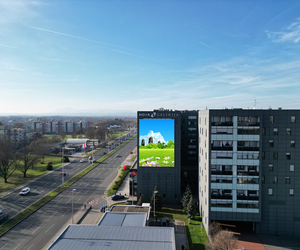 Outdoor Corner LED <strong>Display</strong> 5G Signal <strong>Control</strong> P5 Outdoor LED <strong>Digital</strong> Billboard Wall Wide Viewing Angle - Product Image 1