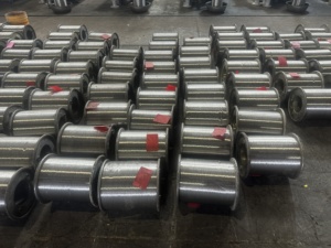 316 1.5mm SS <span class=keywords><strong>Bobine</strong></span> <span class=keywords><strong>de</strong></span> <span class=keywords><strong>fil</strong></span> 410 0.3mm Taille personnalisée ASTM Standard <span class=keywords><strong>Fil</strong></span> d'acier inoxydable - Product Image 2