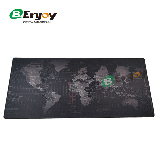 RGB Desktop Gaming Mouse Pad with Wireless Charging Non-Heated Rectangular Rubber Material 900x300mm Size World Map Pattern