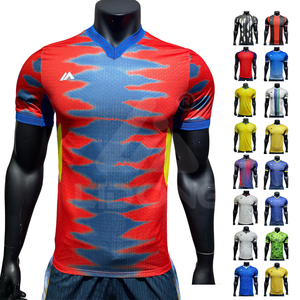 Sublimatie Fabriek voetbaltenues op maat, voetbalcompetitie sportpakken, unisex volwassenen, digitaal uniform, OEM voetbalclub - Product Image 1