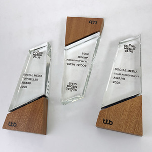 カスタムクリスタルトロフィー彫刻賞スポーツミーティング用プラーク歓迎ギフトウッドベースクリスタルトロフィーMH-N445 - Product Image 5