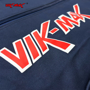 Sac de sport bleu en gros grande capacité pour équipement de hockey sur glace avec logo personnalisé et fonction imperméable - Product Image 6