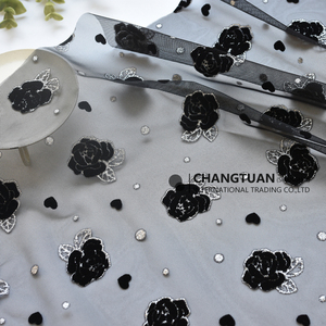 Tessuto personalizzato floccato in Tulle Mesh <span class=keywords><strong>stampa</strong></span> lamina di tessuto in Tulle floccato con rosa per abiti - Product Image 1