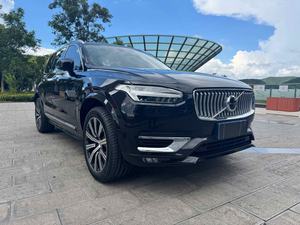 Usado, 2020, para XC90 B5 Turbo, Volante a la Izquierda, Asientos de Cuero, SUV de 7 Plazas, Listo para Enviar - Product Image 3